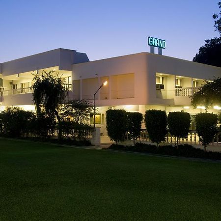 Grand Hotel Agra  Extérieur photo