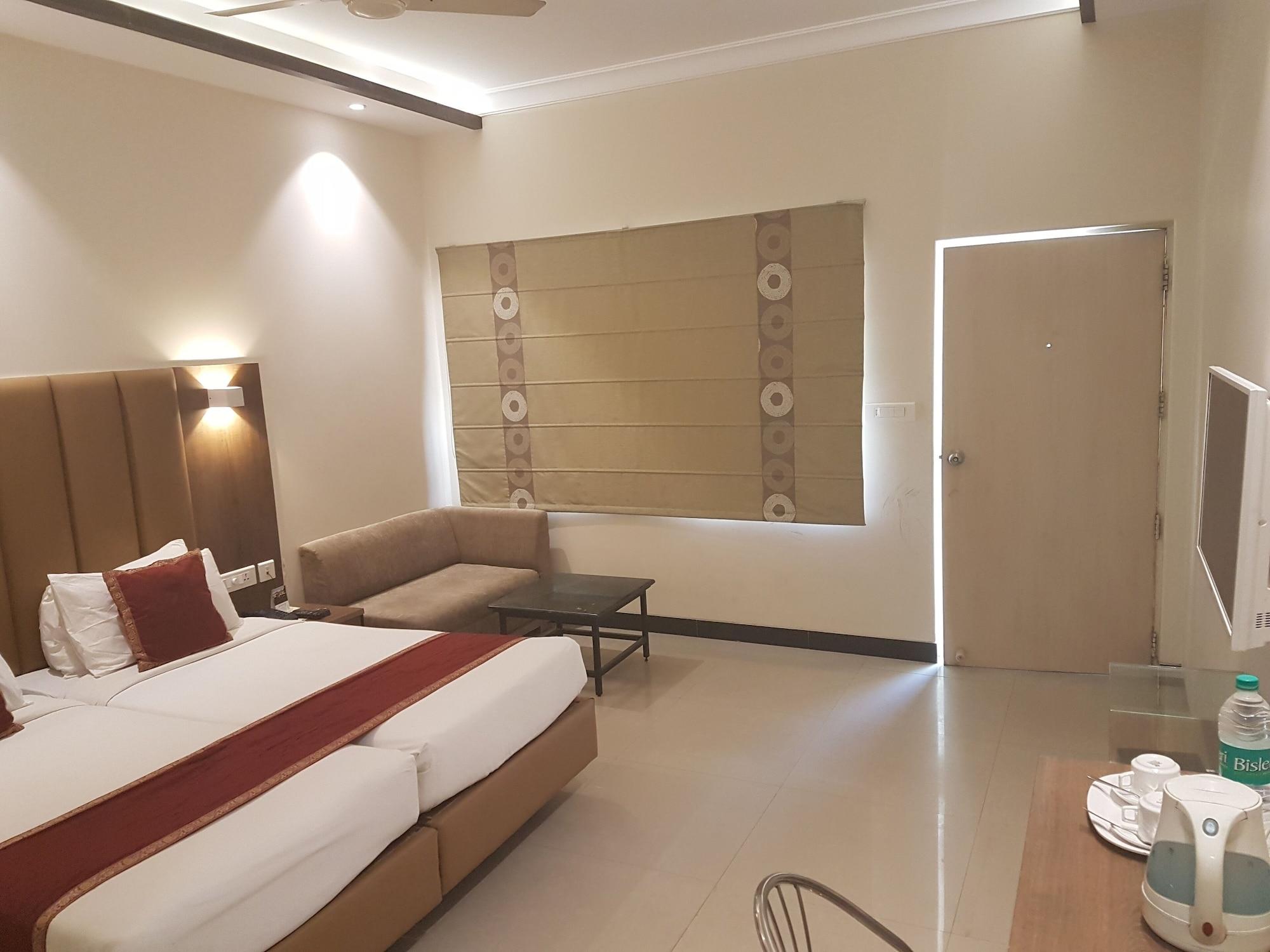 Grand Hotel Agra  Extérieur photo