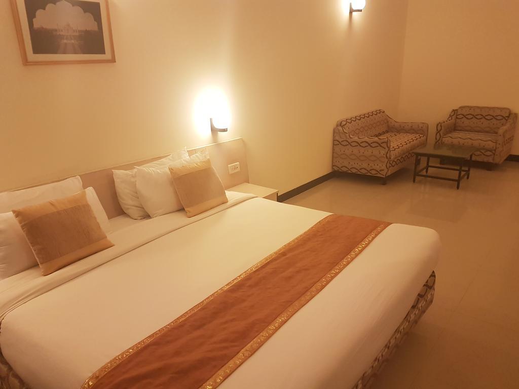 Grand Hotel Agra  Extérieur photo